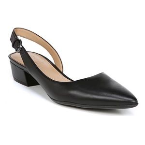 Naturalizer Banks Black Flats